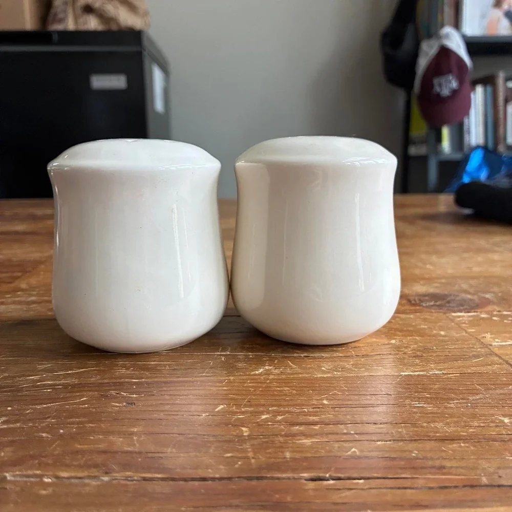 Vintage White ceramic salt and pepper shakers with orange & berry design